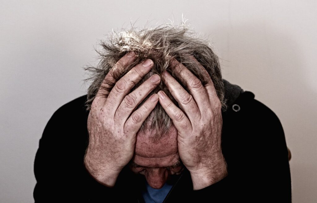 Escape the Imposter Syndrome! - imposter - impostor - fraud - distorted self-perception - dunning-kruger effect - reality - reality check - self-worth - competence - performance - free initial session